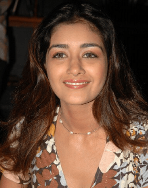 Jagadam Actress Isha Sahani 