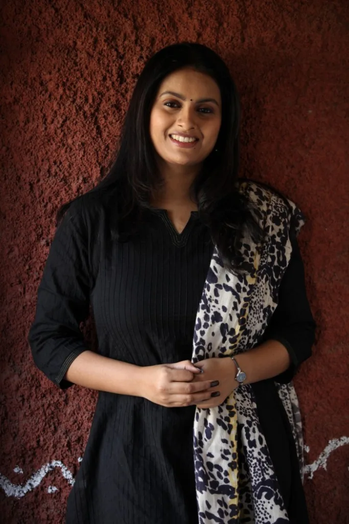 actress kalyani Images