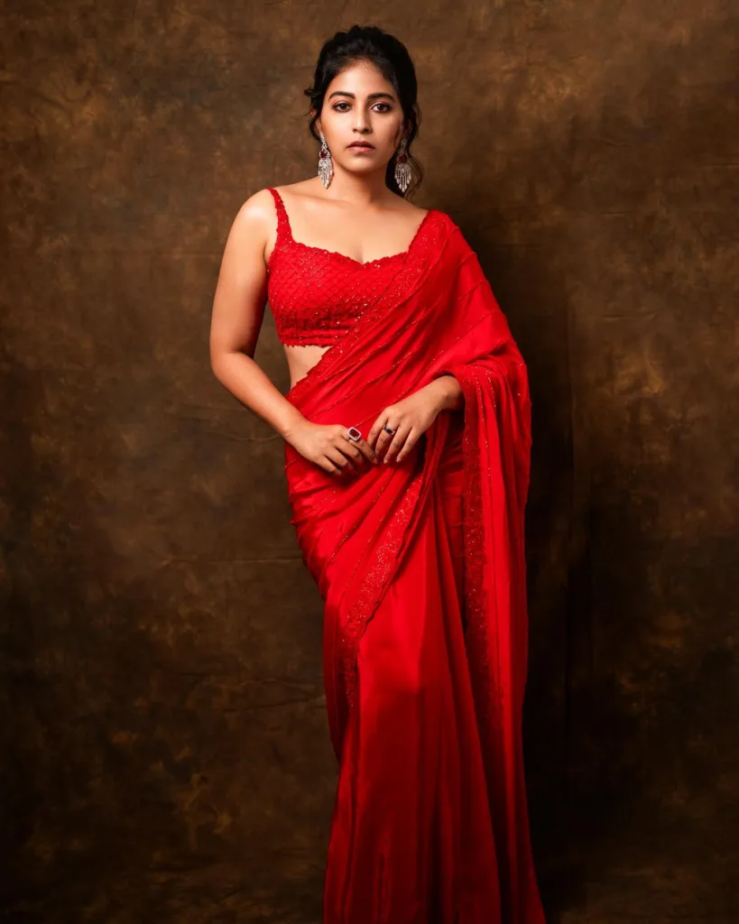 Anjali Red Saree Photos